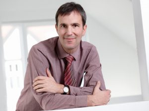 Dr. Thomas Ebinger
